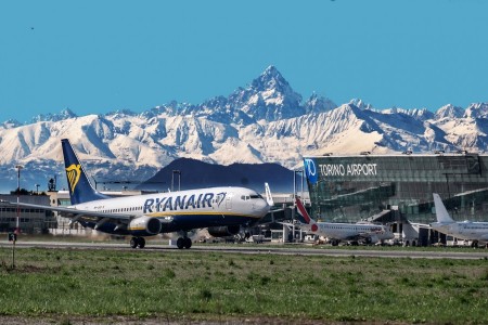 Volo in ritardo Ryanair Trapani Torino di quasi 7 ore