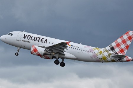 Domenica con volo in ritardo Volotea Torino Olbia di oltre otto ore