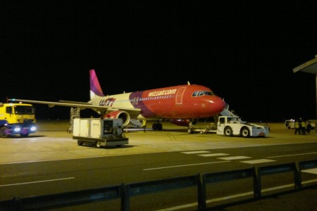 Volo in ritardo Wizzair Lamezia Milano di oltre quattordici ore